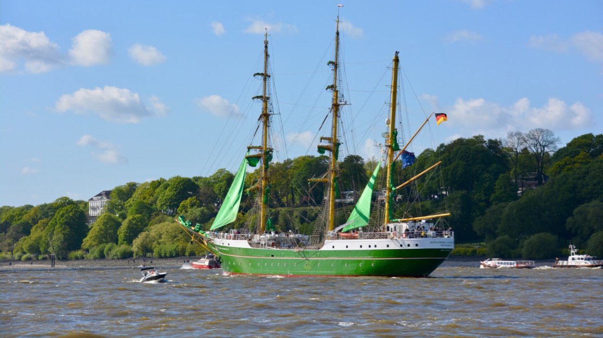 Alexander von Humboldt 2 segelt für die Marine - Ankerherz Verlag