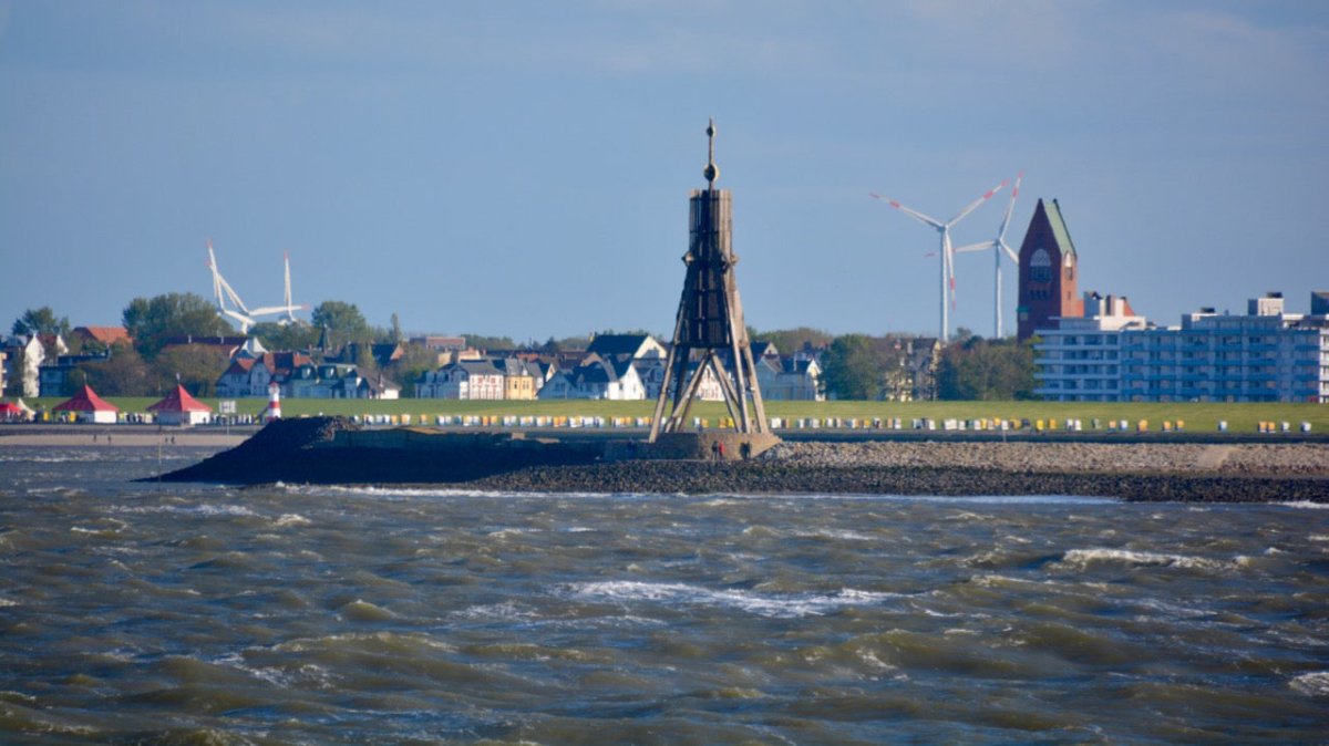 Cuxhaven: Bürgermeister sperrt Strände und wird beschimpft - Ankerherz Verlag