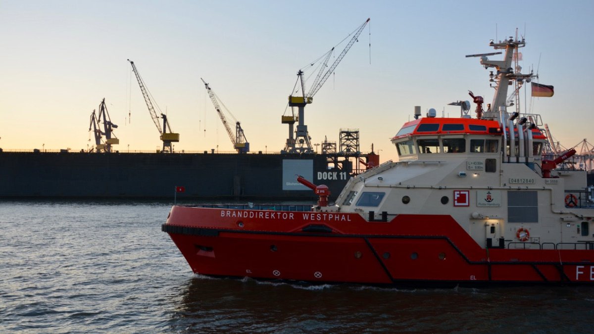 Feueralarm im Hamburger Hafen: Superyacht brennt bei Blohm +Voss - Ankerherz Verlag