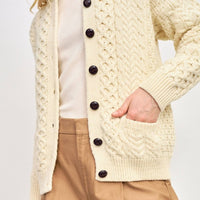 Aran Strickjacke - Ankerherz Verlag